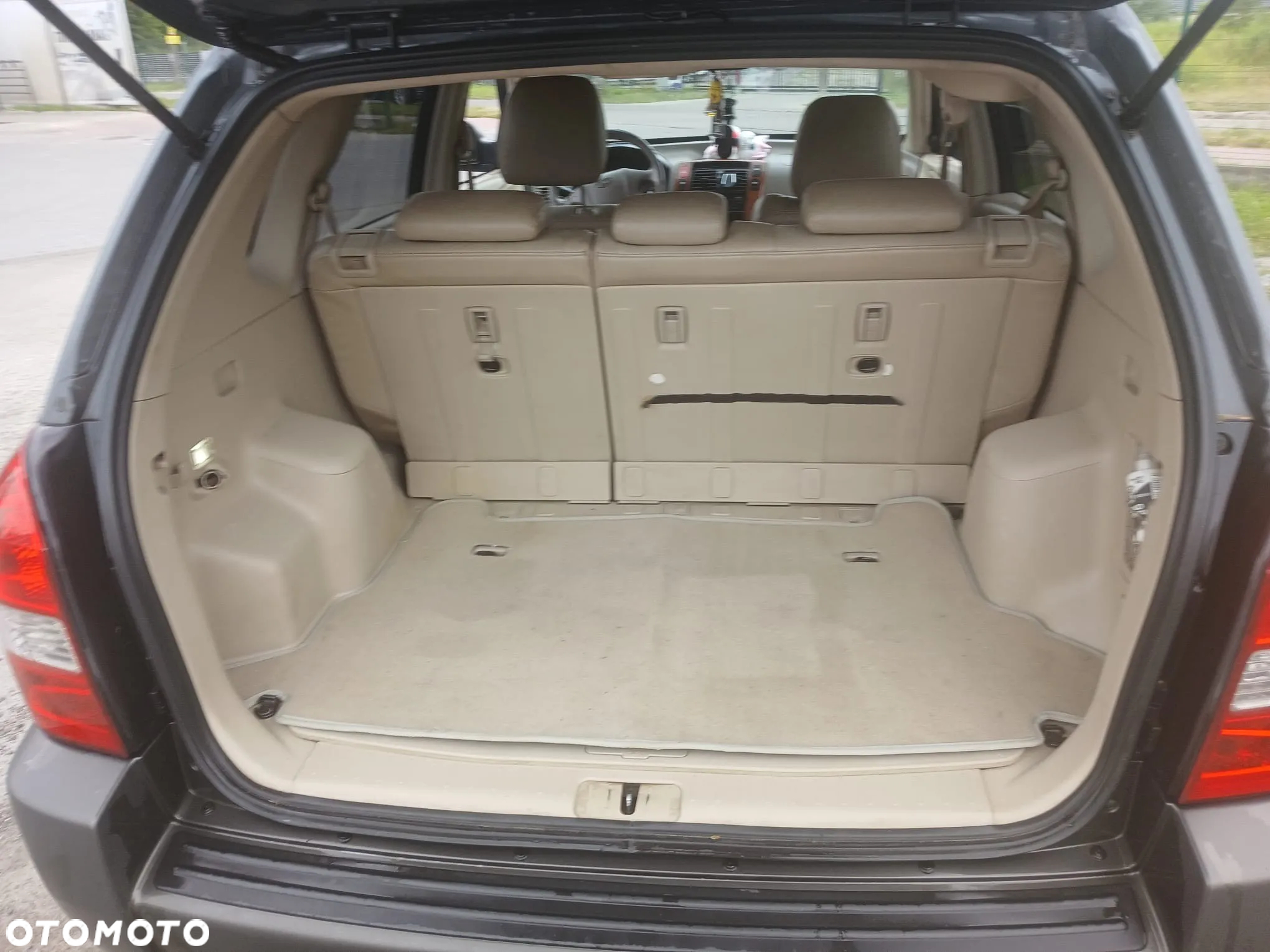 Hyundai Tucson - 12