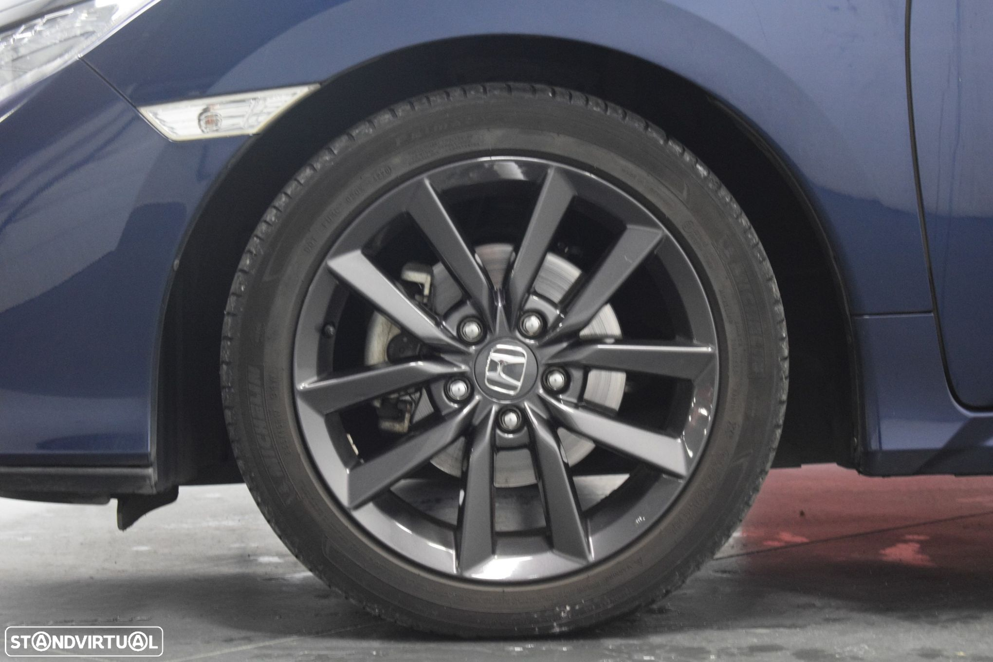 Honda Civic 1.0 i-VTEC Executive - 18