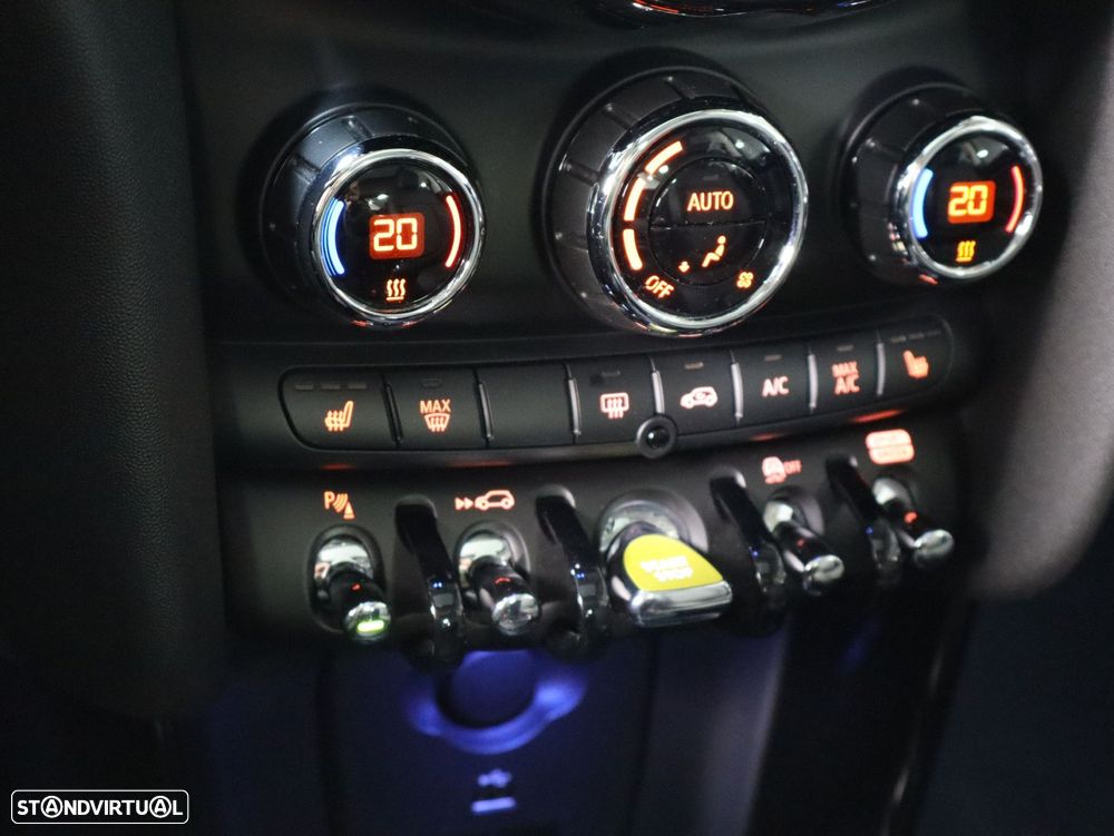 MINI 3 Portas Cooper SE - 17