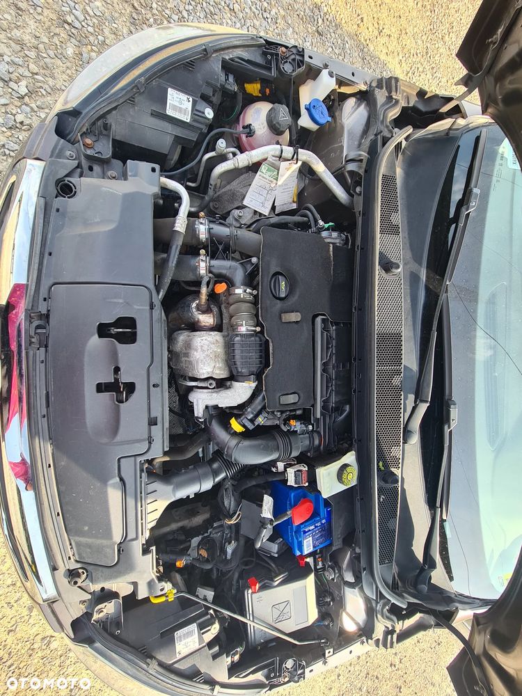 Peugeot 308 1.6 HDi Access - 29