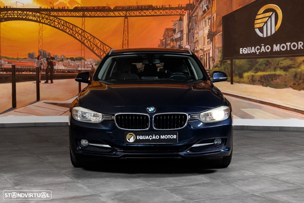 BMW 318 d Touring Line Sport - 2