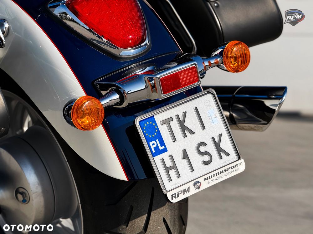 Suzuki Boulevard - 28