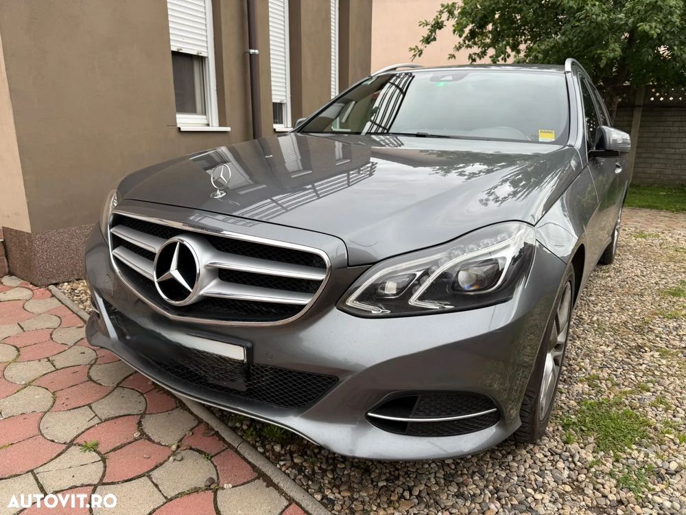 Mercedes-Benz E 220 BlueTEC 9G-TRONIC Avantgarde - 2