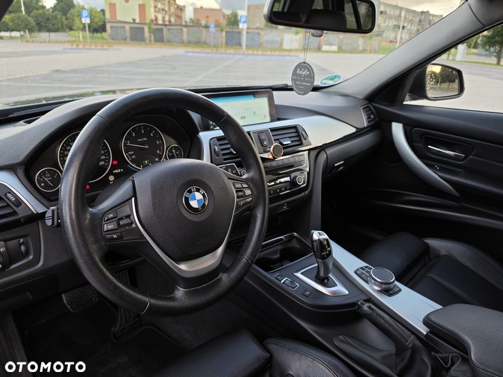 BMW Seria 3 320d Luxury Line sport - 9