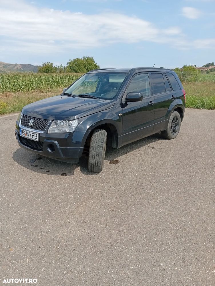 Suzuki Grand Vitara 1.9 DDiS Comfort DPF Limited - 2
