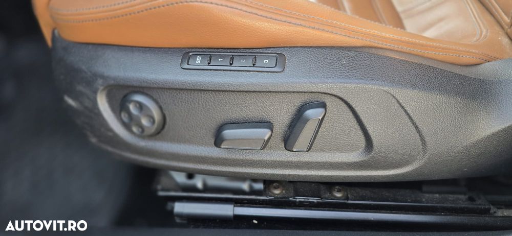Volkswagen Passat CC 2.0 TDI BMT DSG - 9