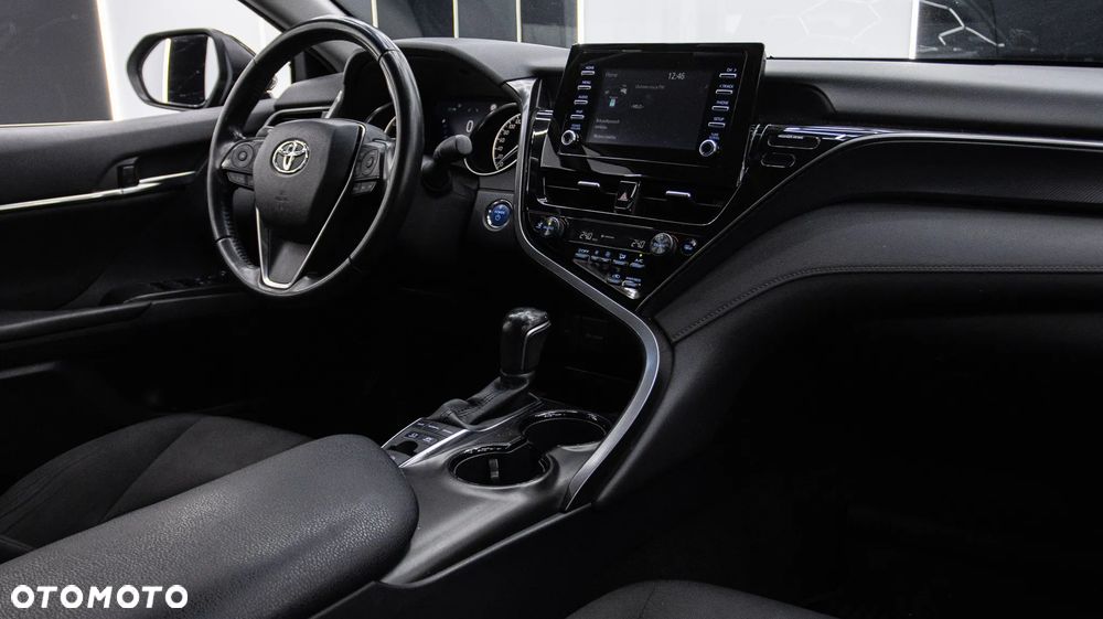 Toyota Camry 2.5 Hybrid Comfort CVT - 13