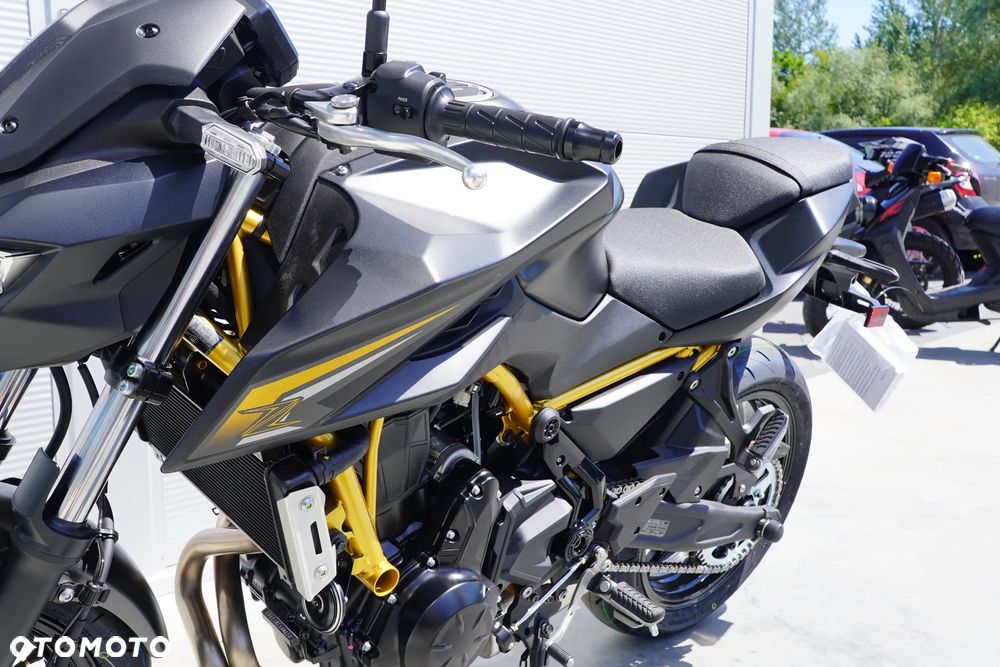 Kawasaki Z 650 - 5