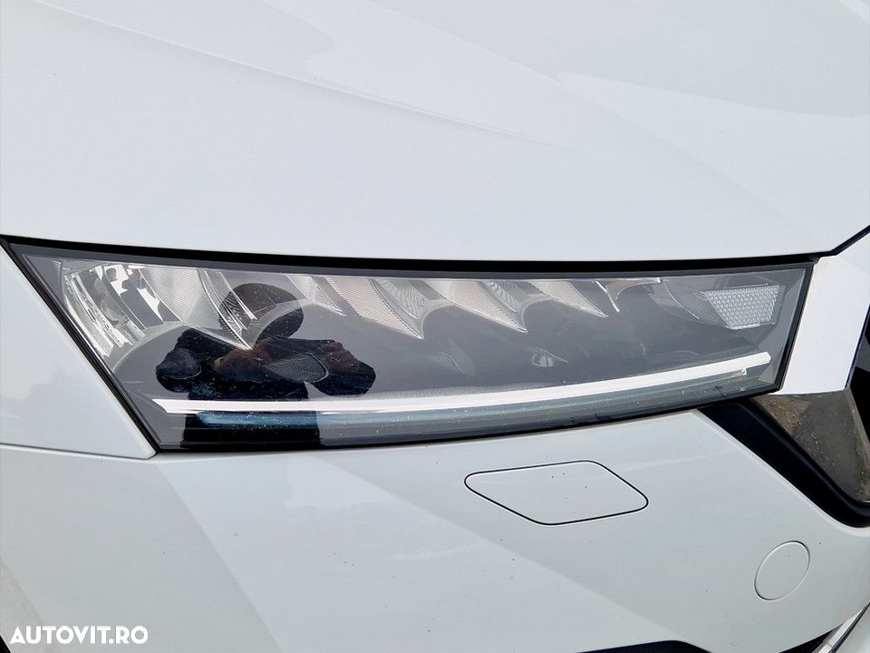 Skoda Octavia 2.0 TDI DSG Style - 9