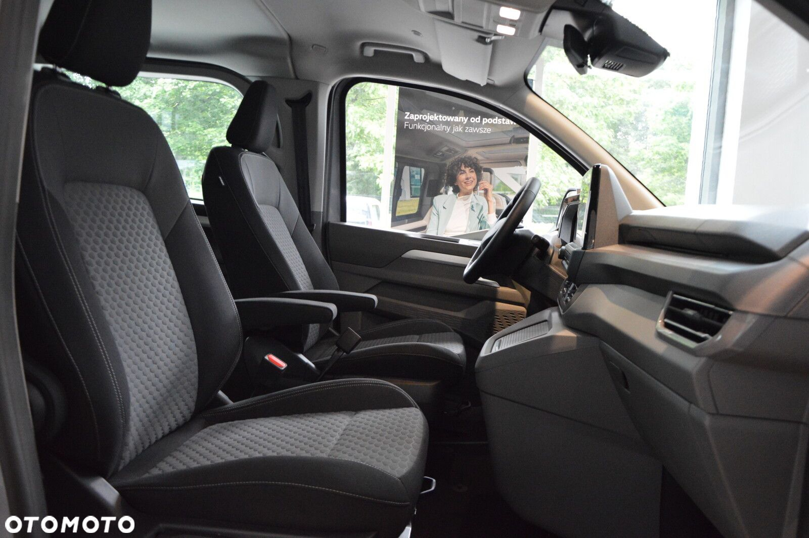Volkswagen Caravelle Life - 23