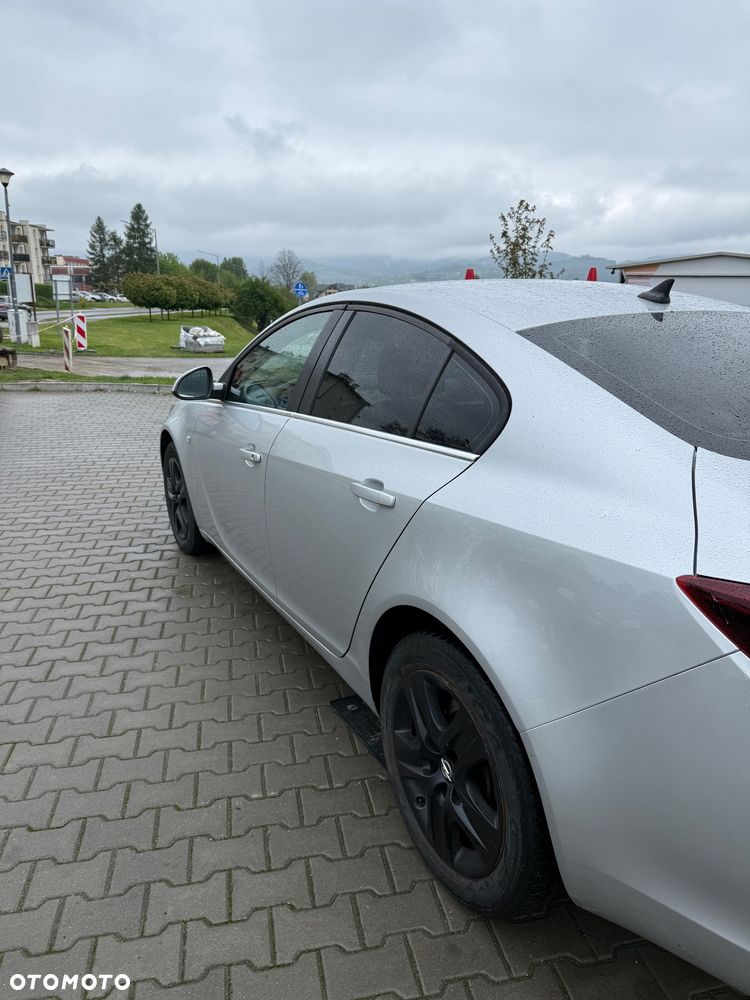 Opel Insignia 2.0 CDTI Cosmo - 3