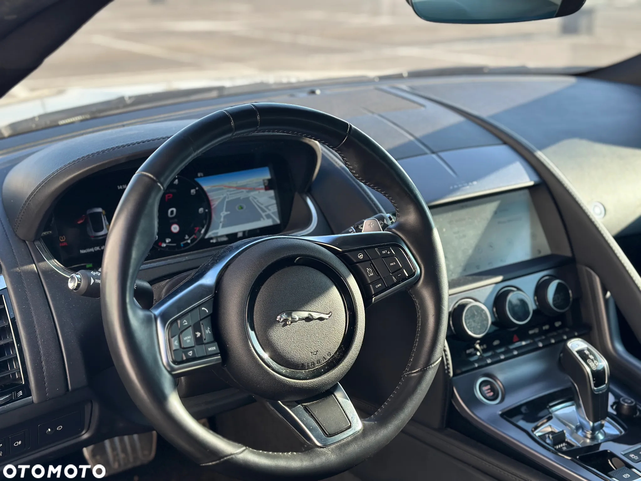 Jaguar F-Type Coupe P450 First Edition - 16