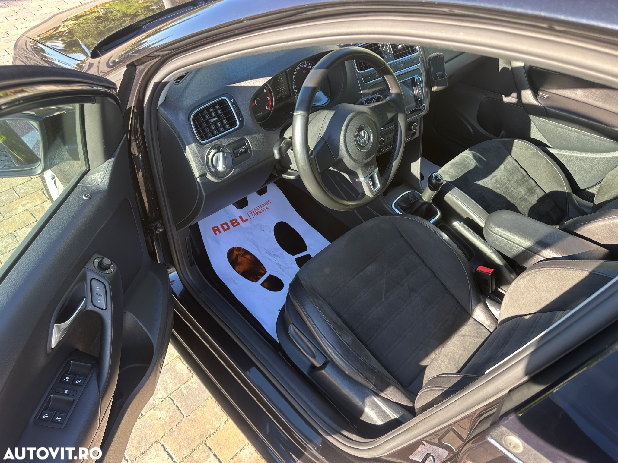 Volkswagen Polo 1.4 Highline - 7