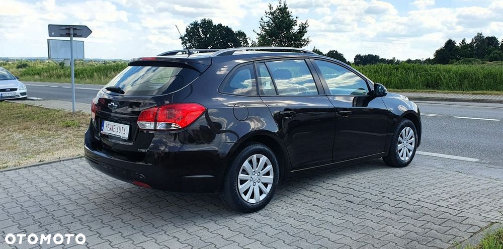 Chevrolet Cruze - 4