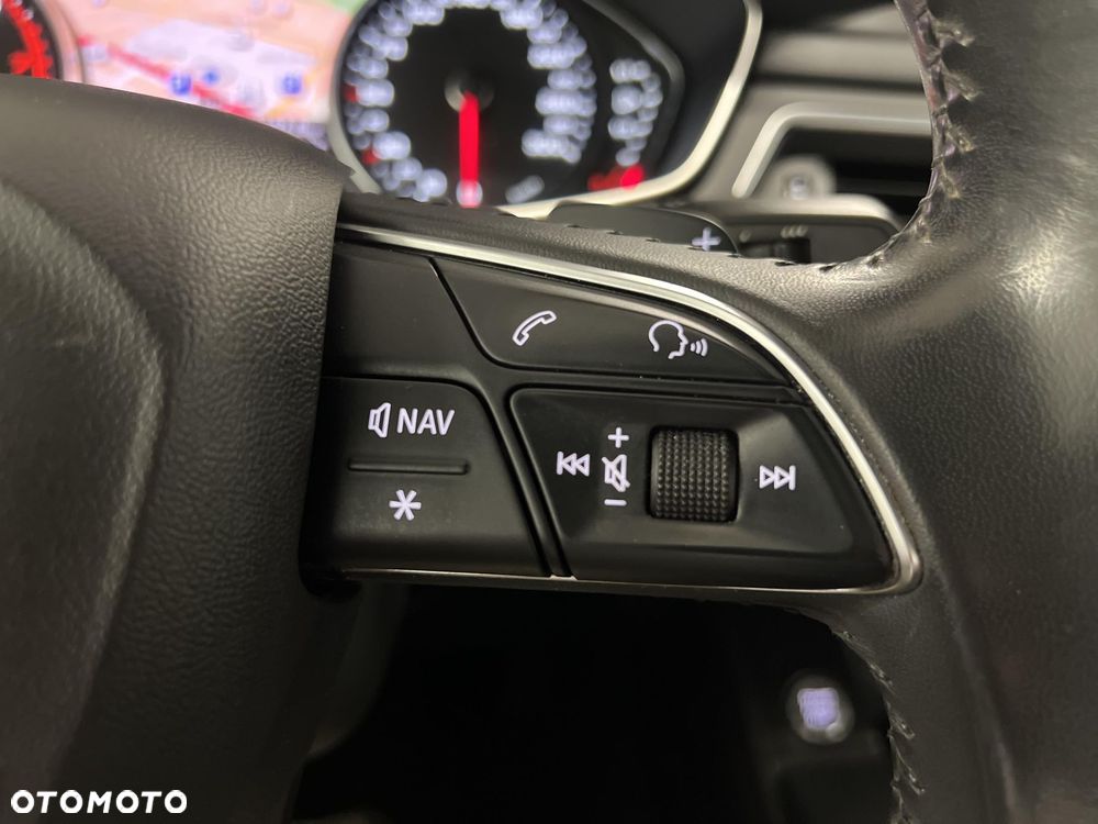 Audi A4 Limousine - 28