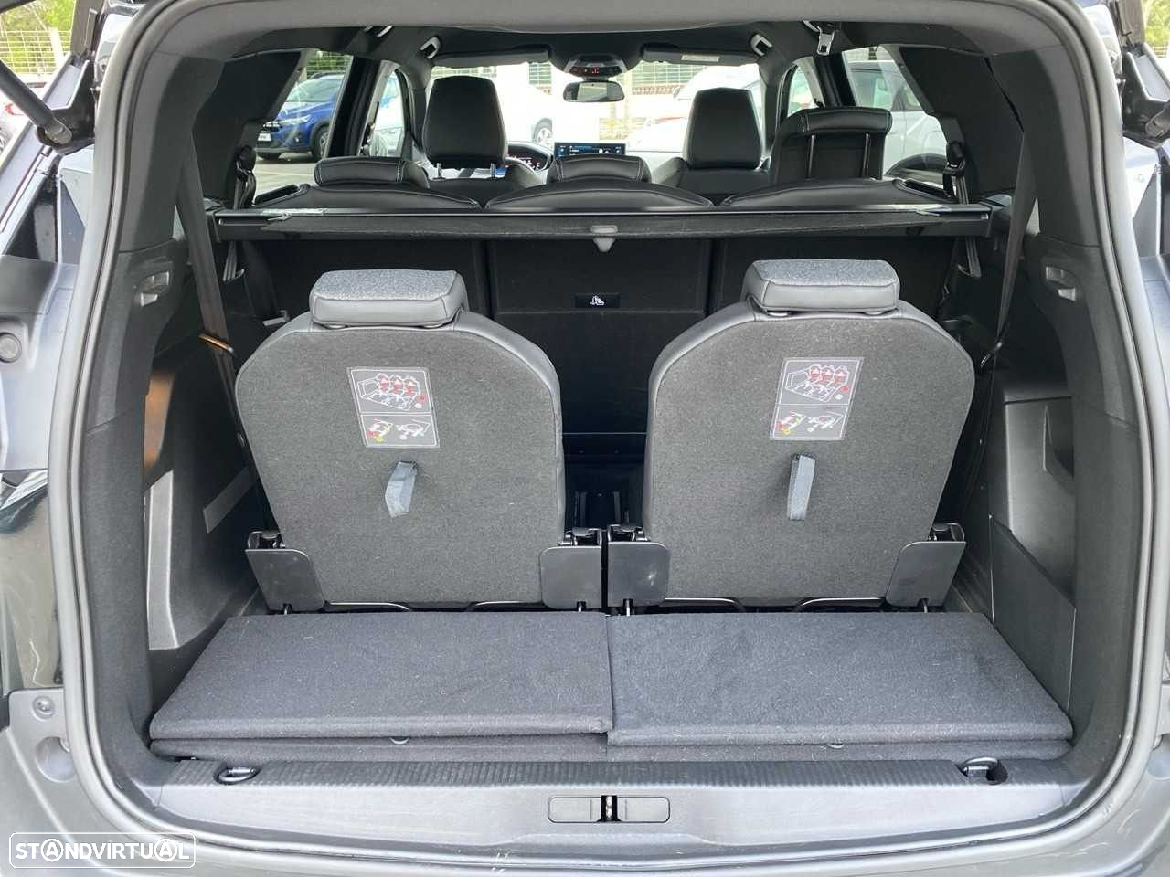 Peugeot 5008 1.5 BlueHDi Allure Pack EAT8 - 21
