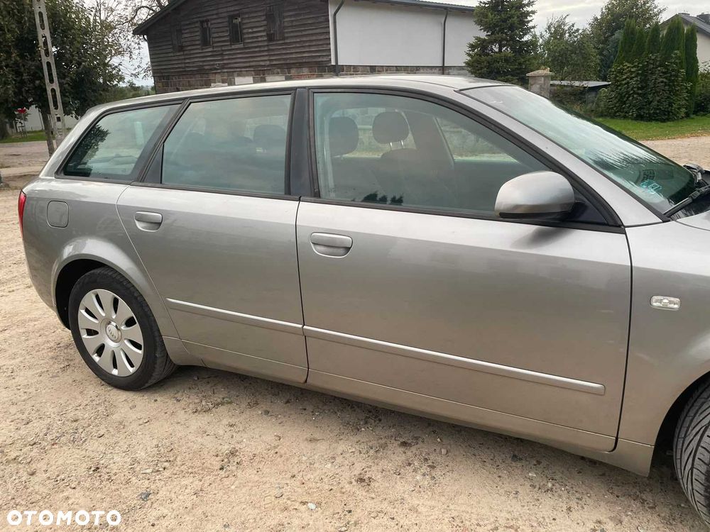 Audi A4 Avant - 3