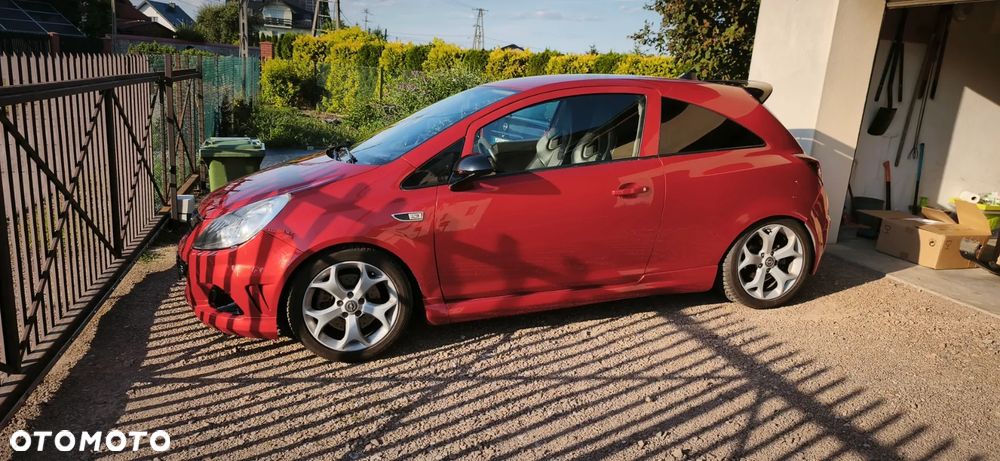 Opel Corsa 1.6T OPC - 1