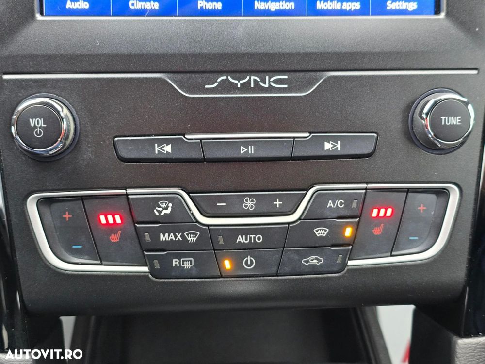 Ford Mondeo 2.0 HEV ST Line High - 22