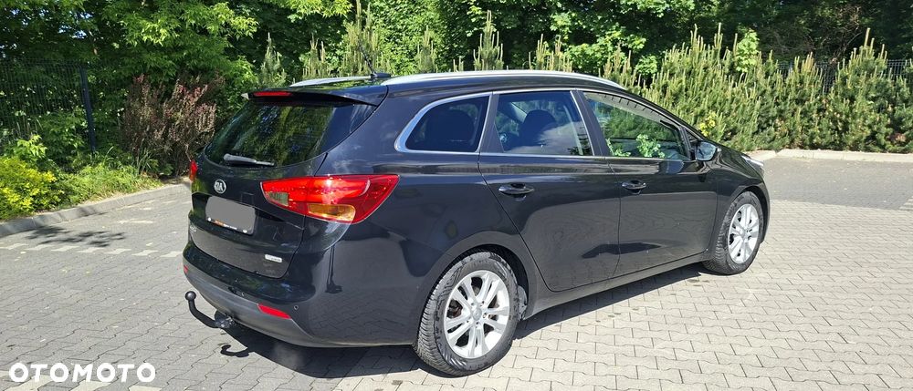 Kia Ceed 1.6 GDI Business Line - 10