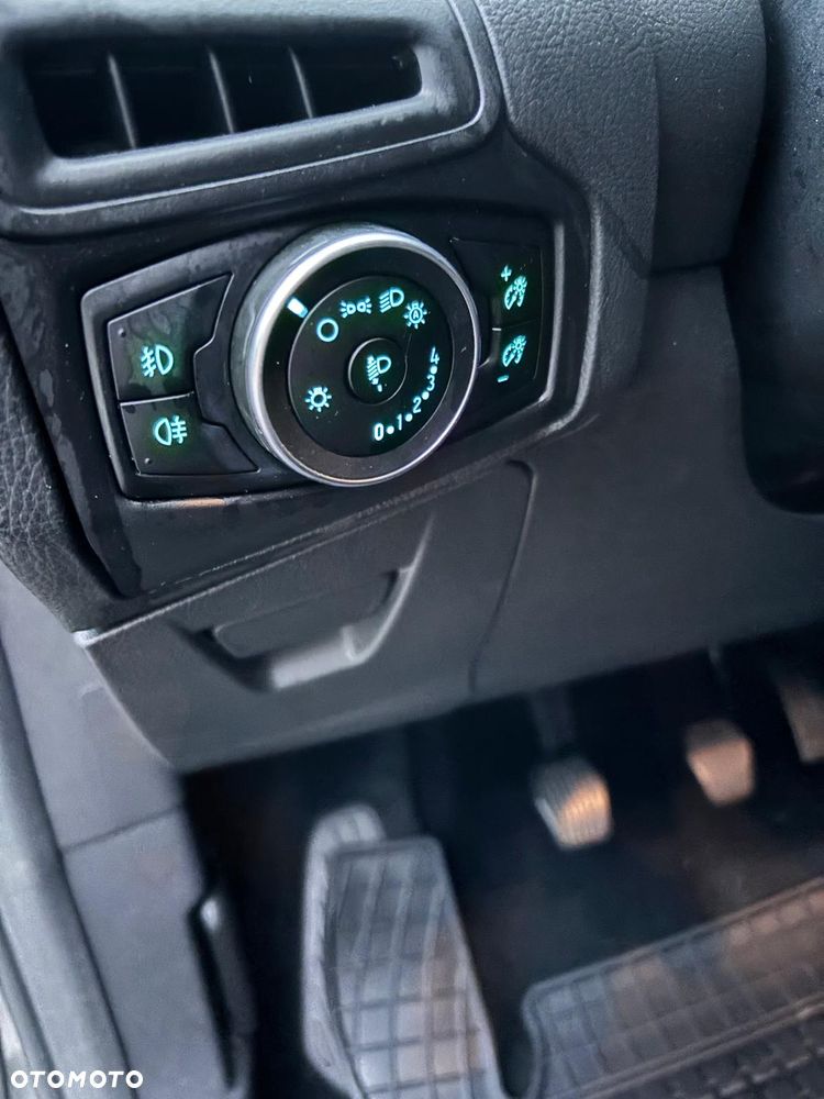 Ford Focus 1.0 EcoBoost Hybrid TITANIUM DESIGN - 7