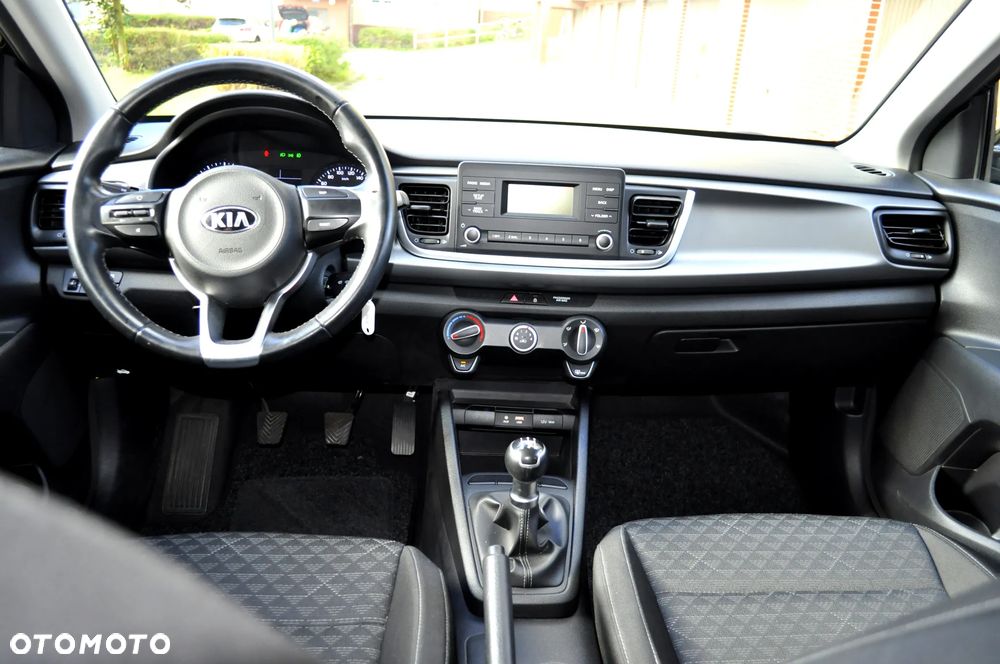 Kia Rio 1.2 Attract - 19