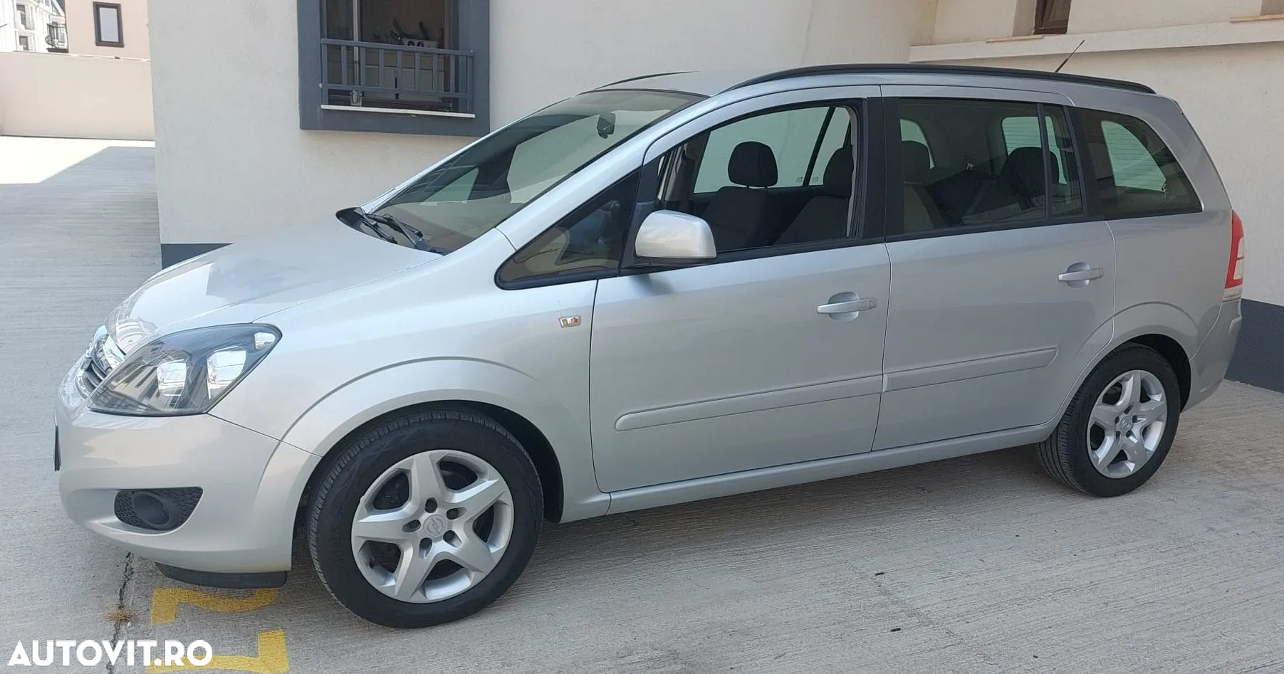 Opel Zafira 1.8 Easytronic Family Plus - 5