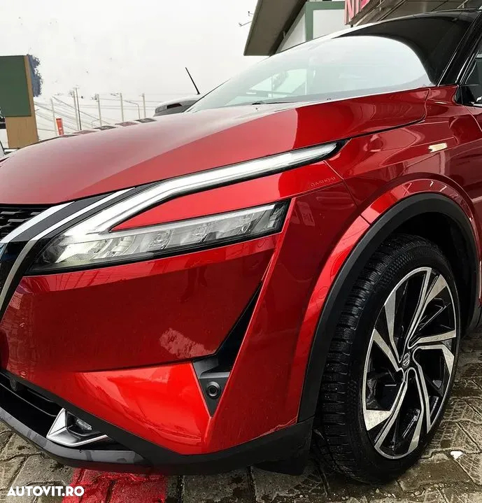 Nissan Qashqai 1.3 l Mild-Hybrid X-Tronic 4WD Tekna Plus - 6
