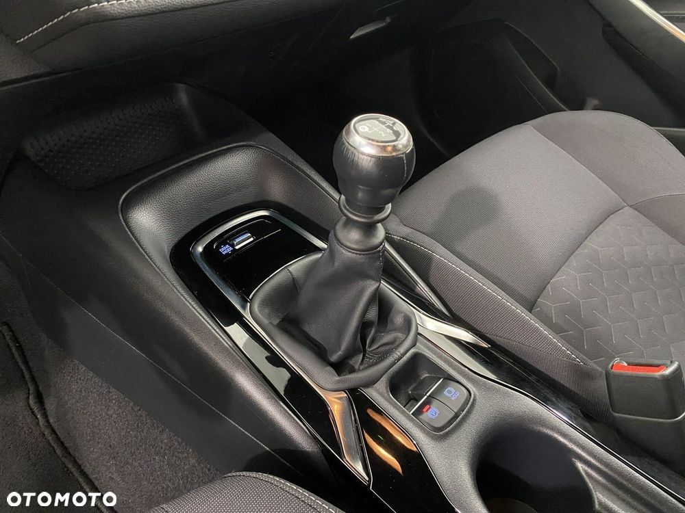 Toyota Corolla - 19