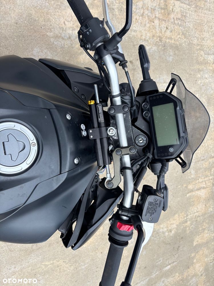 Yamaha MT - 7