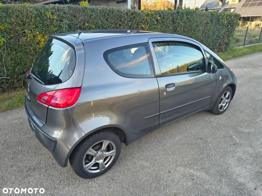 Mitsubishi Colt 2007 photo 4