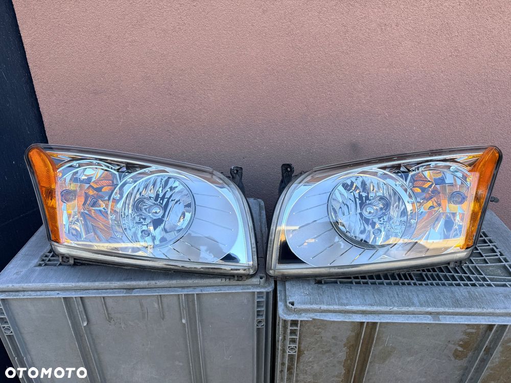 Lampa przednia DODGE CALIBER KOMPLET EUROPA ORYGINALNE - 1