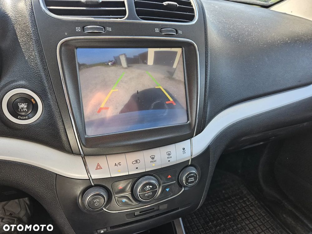 Fiat Freemont 2.0 Multijet Lounge AWD - 3