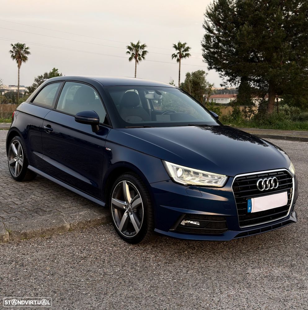 Audi A1 1.6 TDI S-line - 1
