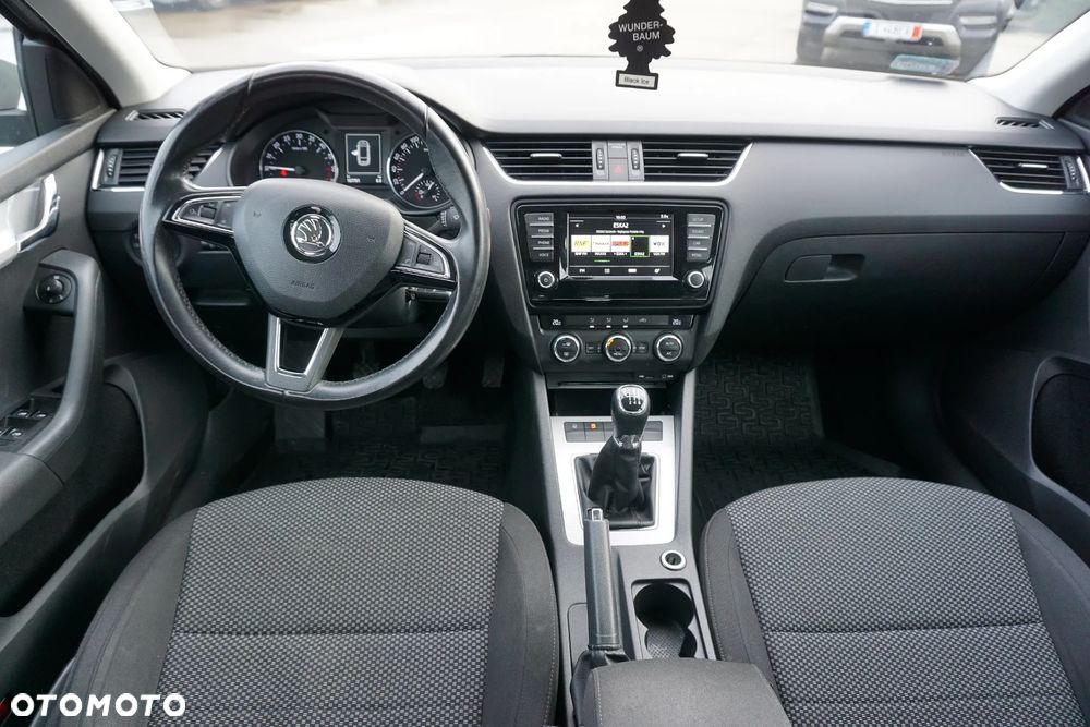 Skoda Octavia - 12