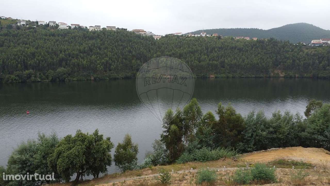 Terreno  para venda - Grande imagem: 2/5