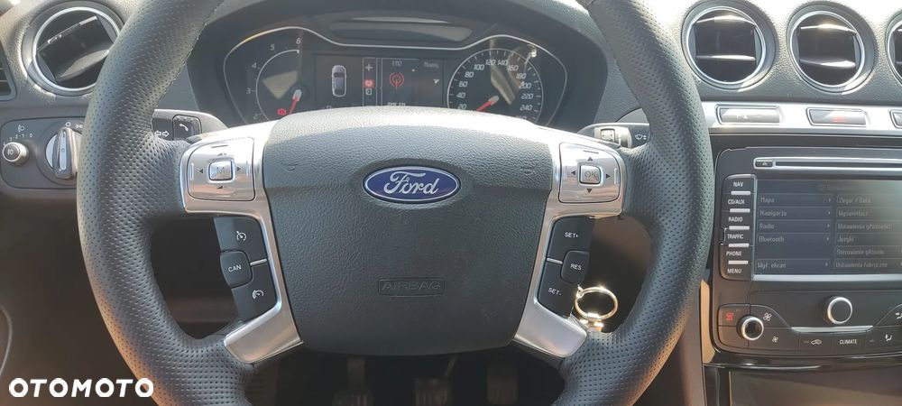Ford S-Max 2.0 TDCi DPF Champions Edition - 12