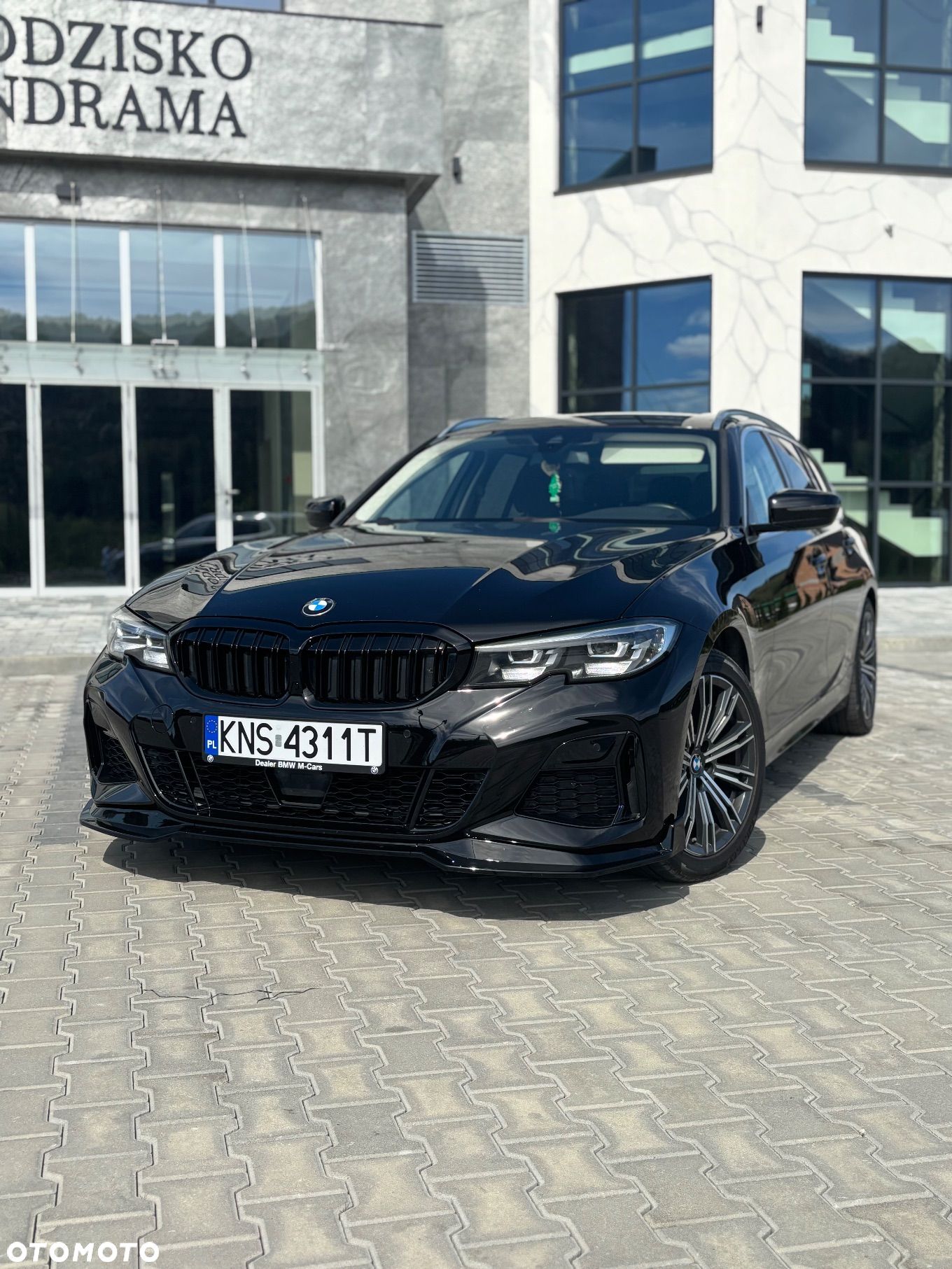 BMW Seria 3 318d - 1
