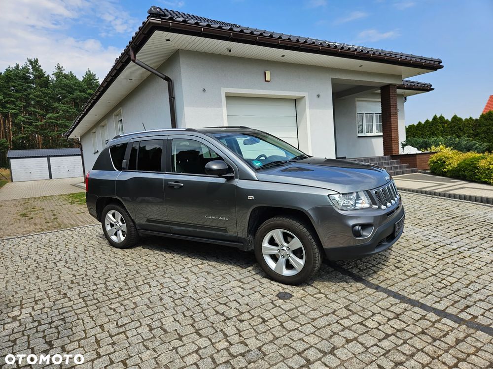 Jeep Compass 2.0I 4x2 Limited - 28