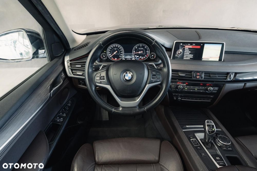 BMW X5 xDrive40d - 12