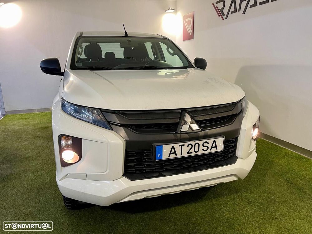 Mitsubishi L200 2.3 DI-D Strakar CD Intense 4WD - 4