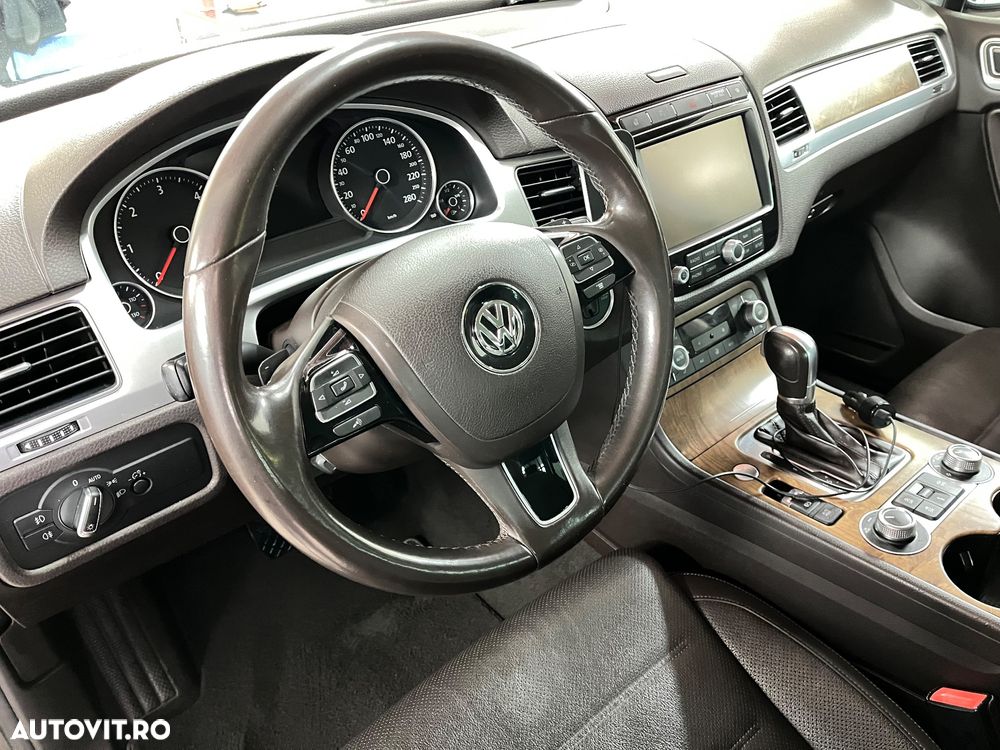 Volkswagen Touareg V6 TDI BMT Supreme Plus - 7