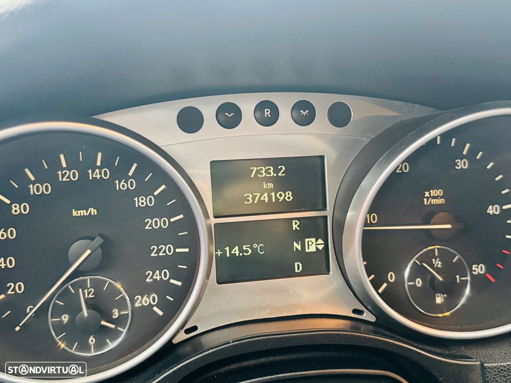 Mercedes-Benz ML 320 CDI 4Matic 7G-TRONIC Edition 10 - 11