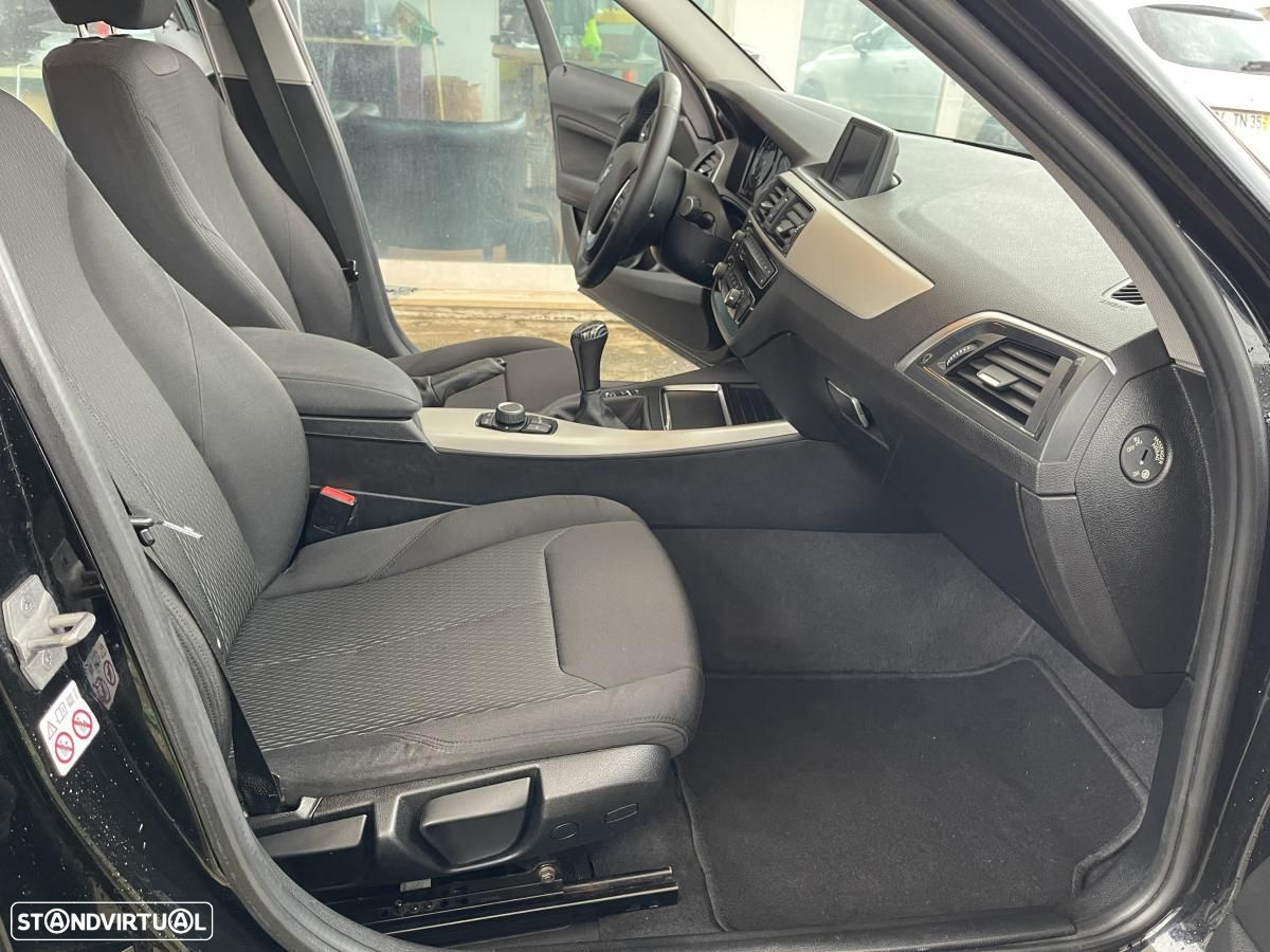 BMW 116 d Line Sport - 21