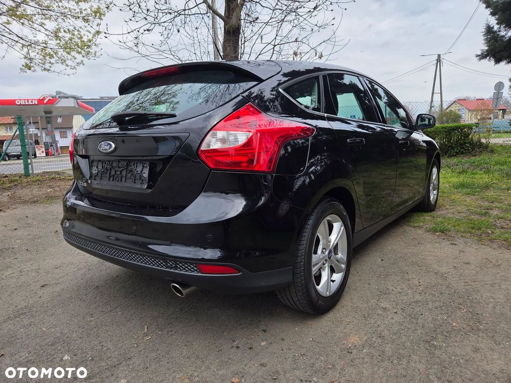 Ford Focus 1.6 EcoBoost Titanium - 10