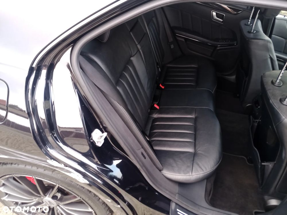 Mercedes-Benz Klasa E 500 4-Matic BlueEff Avantgarde - 12