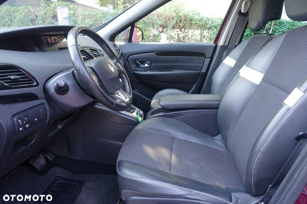 Renault Scenic - 10