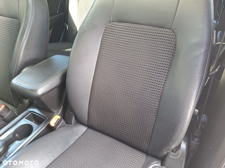 Chevrolet Captiva 2.4 2WD Travel Edition - 17