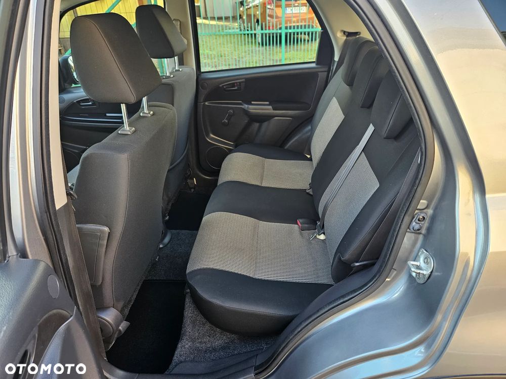 Fiat Sedici - 7