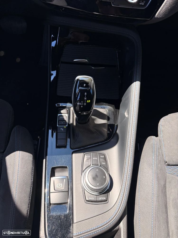 BMW X1 16 d sDrive Auto Pack M — fotografia 20